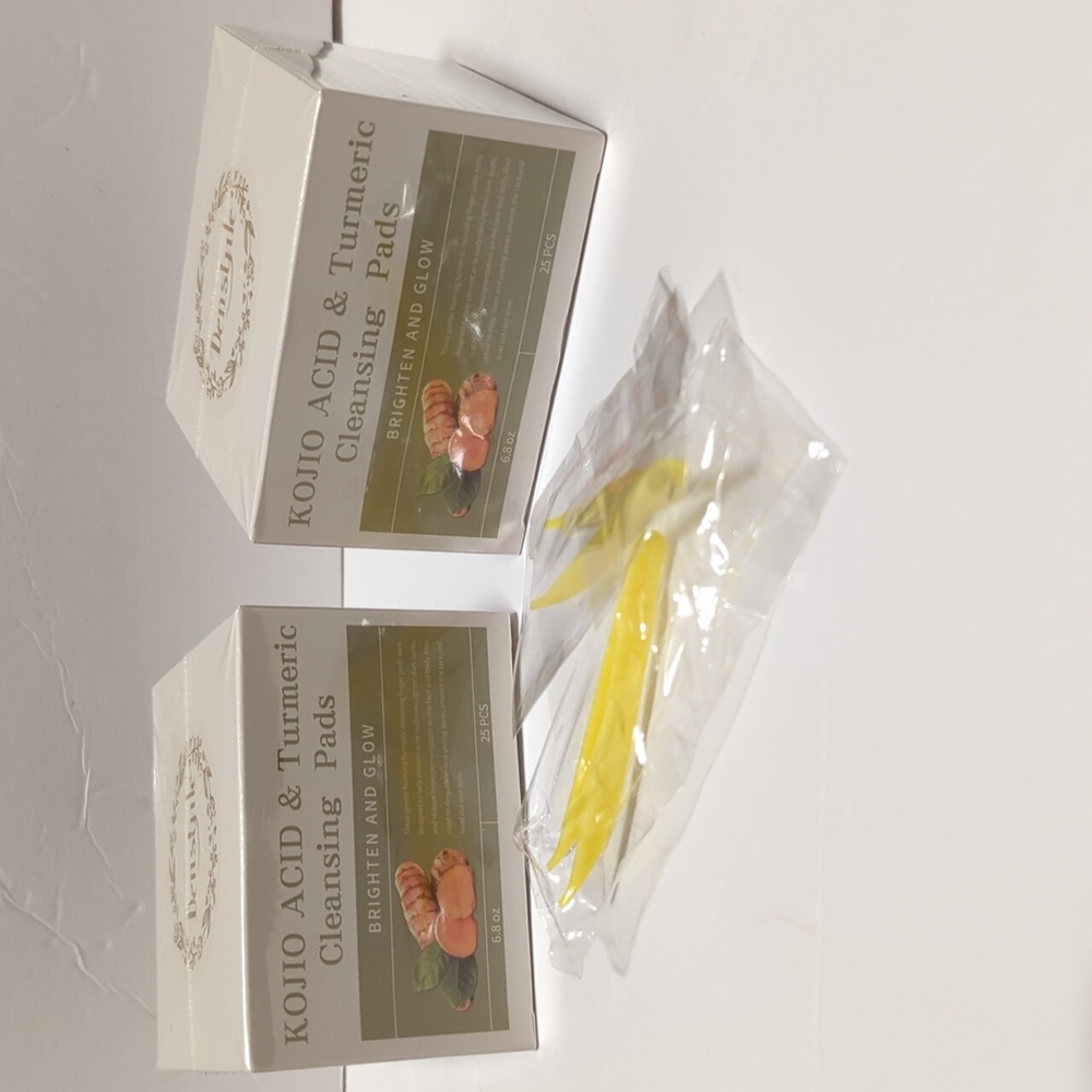 NEW 2 Jars- Turmeric Kojic Acid Cleansing Exfoliating Face Scrub Pads